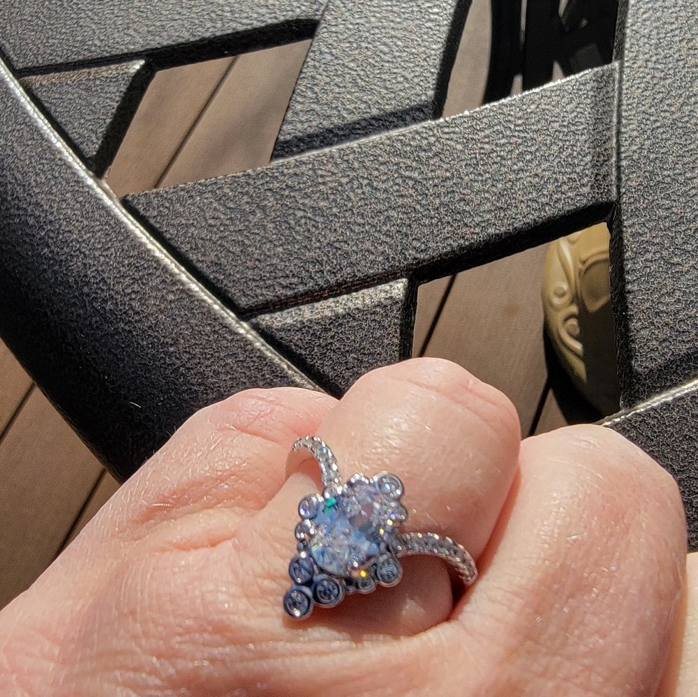 Bomb party lab created diamond cubic zirconia ring size 8